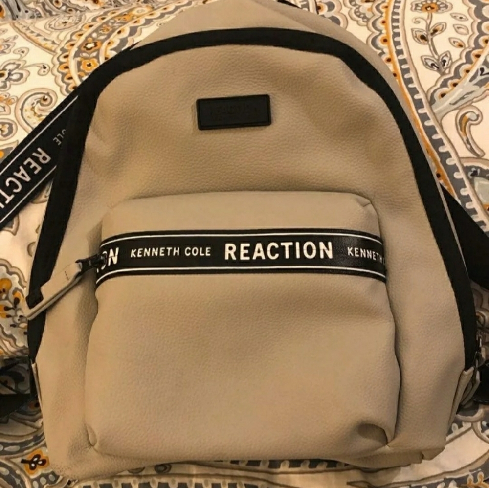 Kenneth Cole - Reaction - Picture 6 of 6